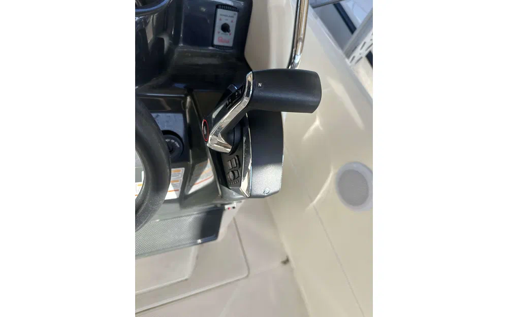 slider 2 Quicksilver 675