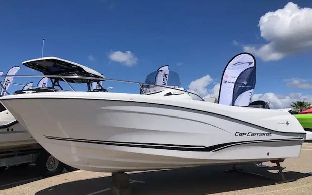 slider 0 Jeanneau Cap Camarat 6.5 CC