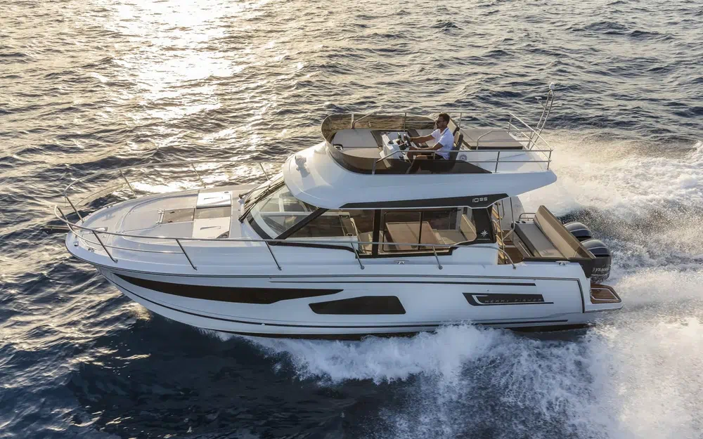 slider 1 Jeanneau Merry Fisher 1095