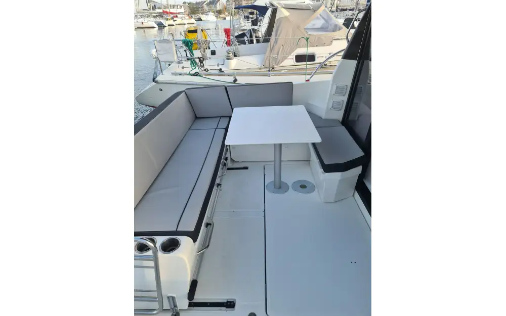 slider 3 Jeanneau Merry Fisher 895
