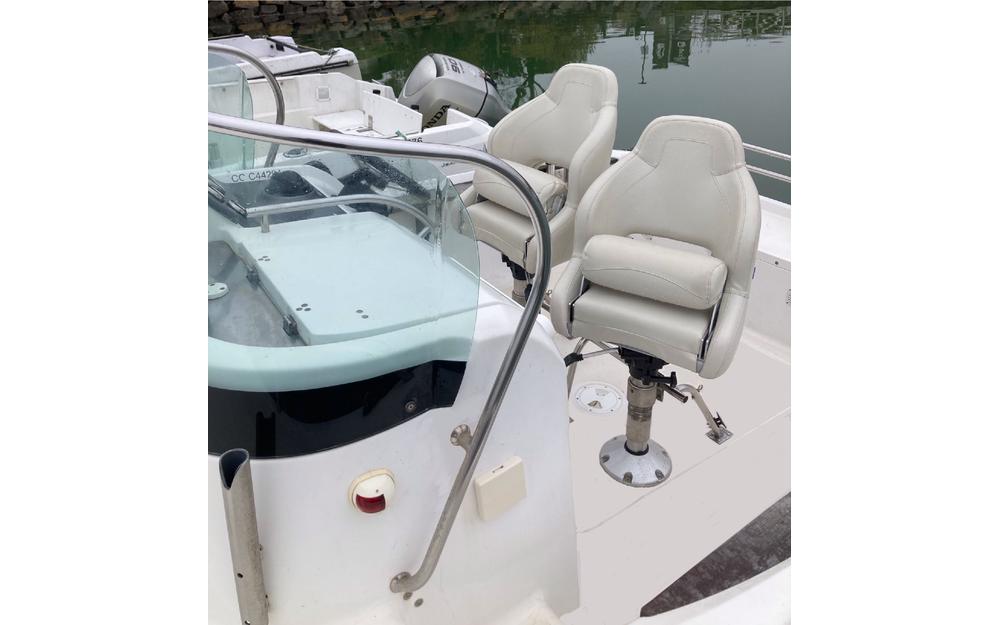 slider 1 Sessa Marine Key Largo 20 Deck