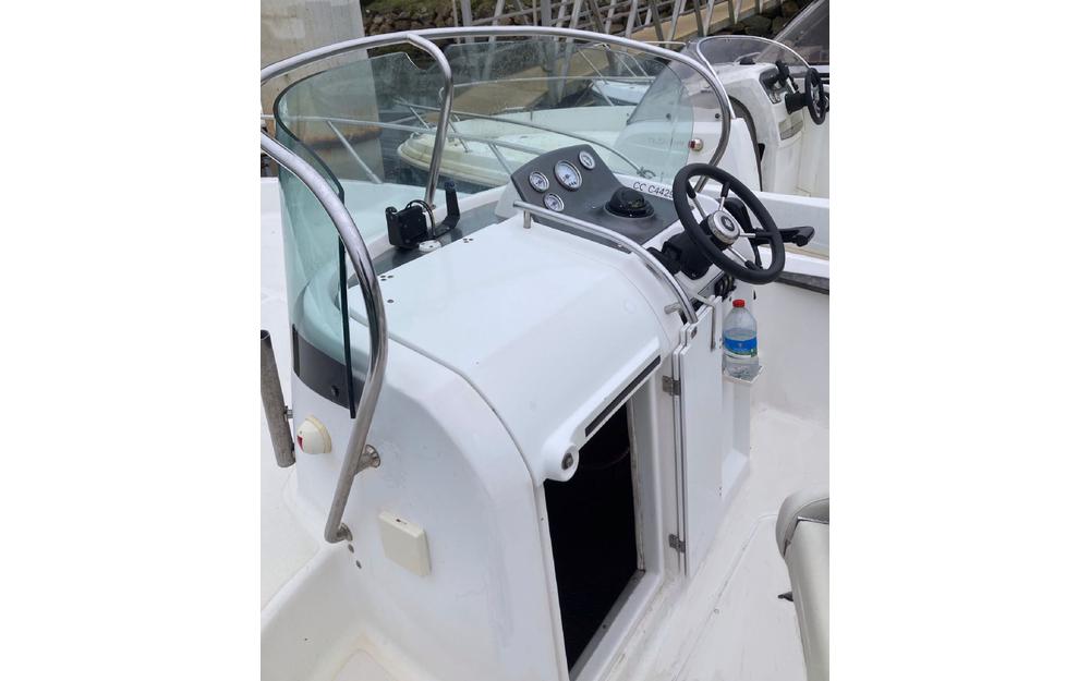 slider 2 Sessa Marine Key Largo 20 Deck