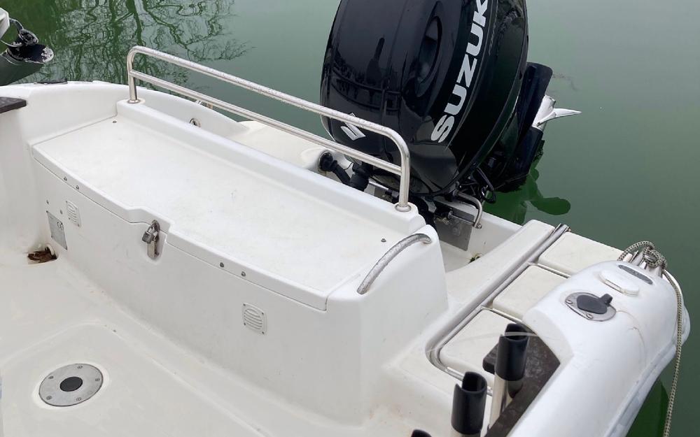 slider 3 Sessa Marine Key Largo 20 Deck