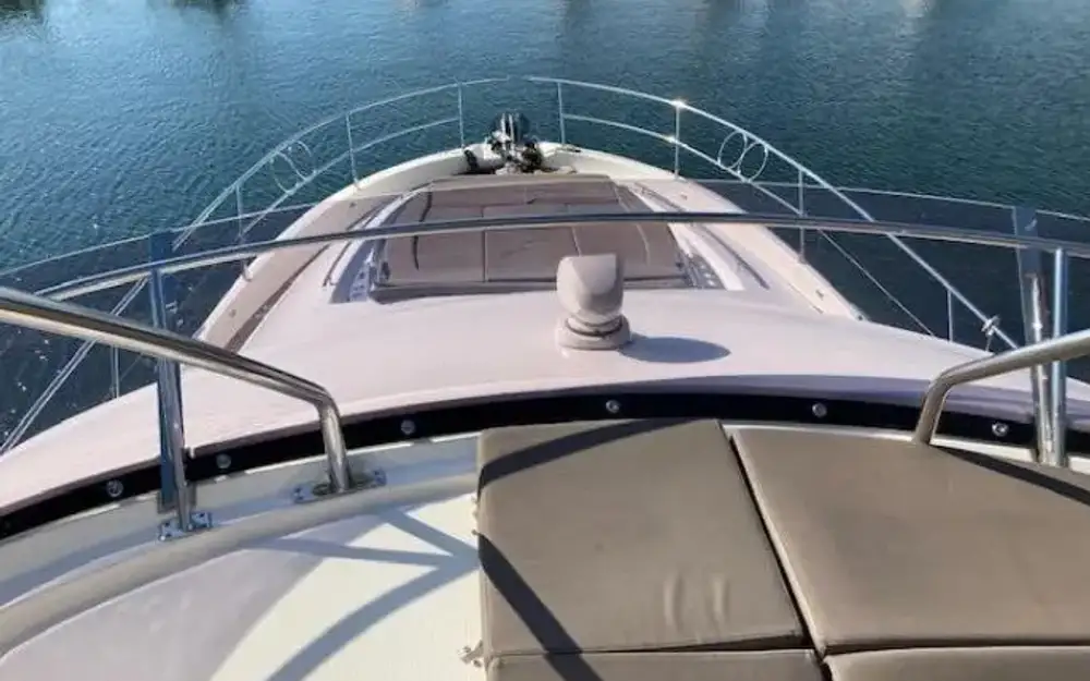 slider 16 Prestige Yachts Prestige 550 Fly
