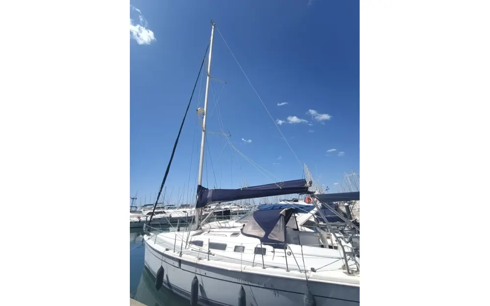 slider 46 Hunter  41