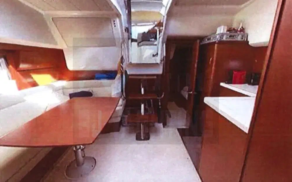 slider 13 Jeanneau Prestige 390