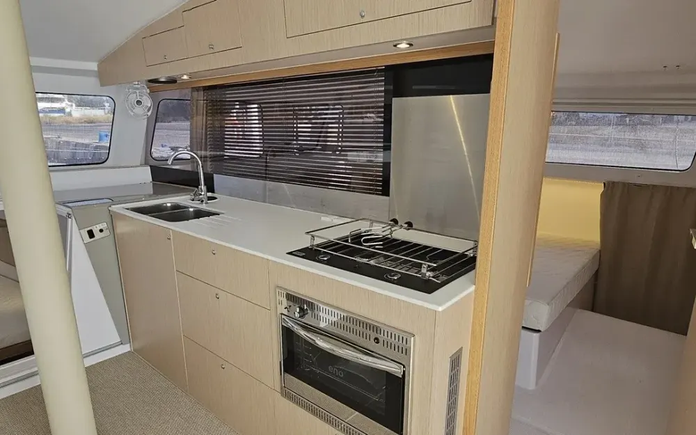 slider 21 Neel Trimarans 43 Performance