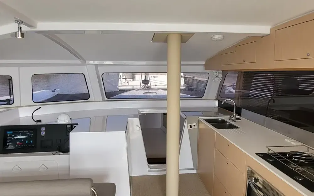 slider 24 Neel Trimarans 43 Performance