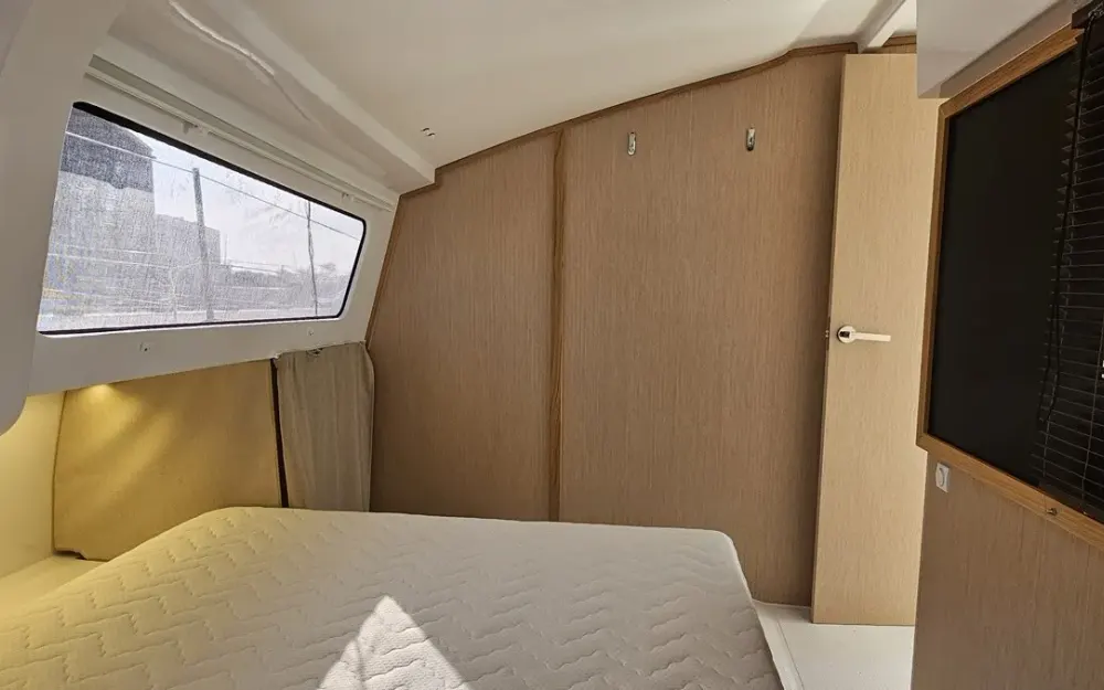slider 31 Neel Trimarans 43 Performance