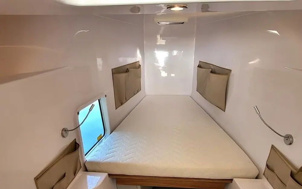 slider 38 Neel Trimarans 43 Performance