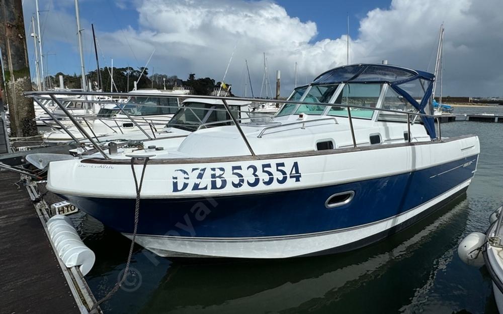 slider 0 Beneteau Ombrine 800