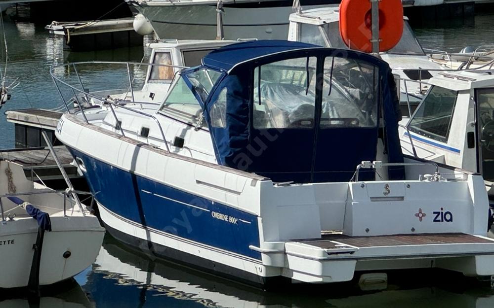 slider 19 Beneteau Ombrine 800