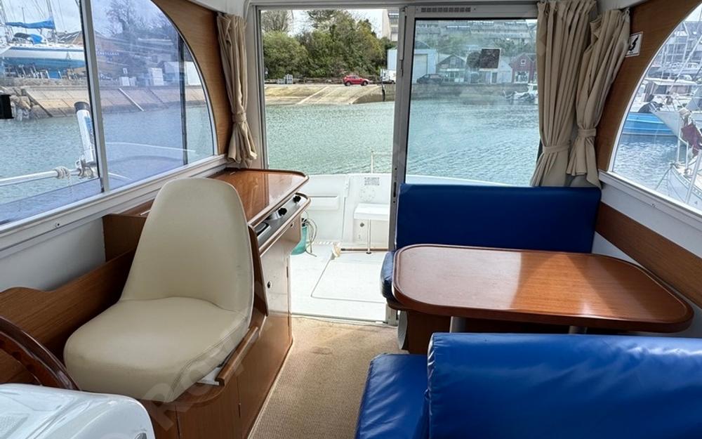 slider 17 Beneteau Antares 760