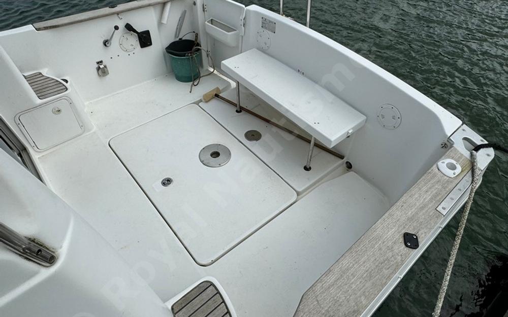 slider 5 Beneteau Antares 760