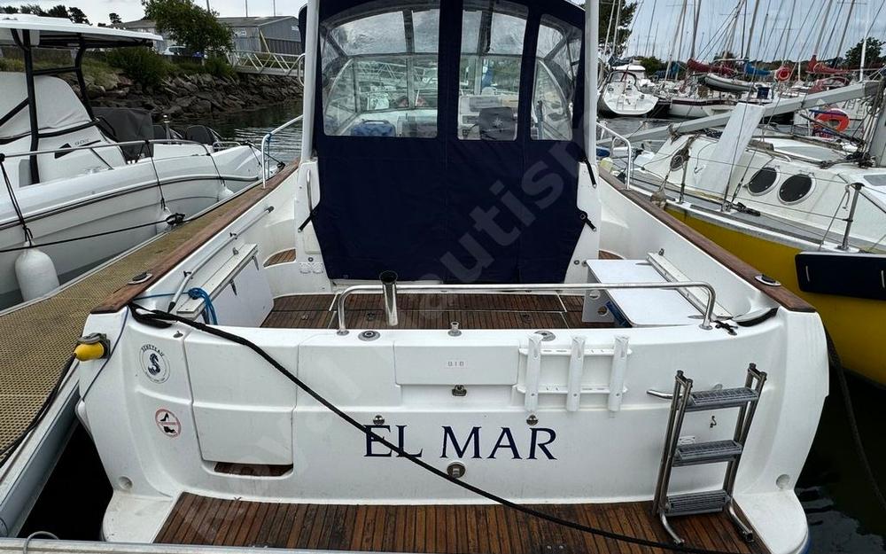 slider 3 Beneteau Ombrine 900