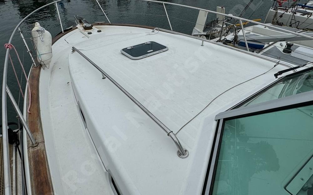 slider 7 Beneteau Ombrine 900