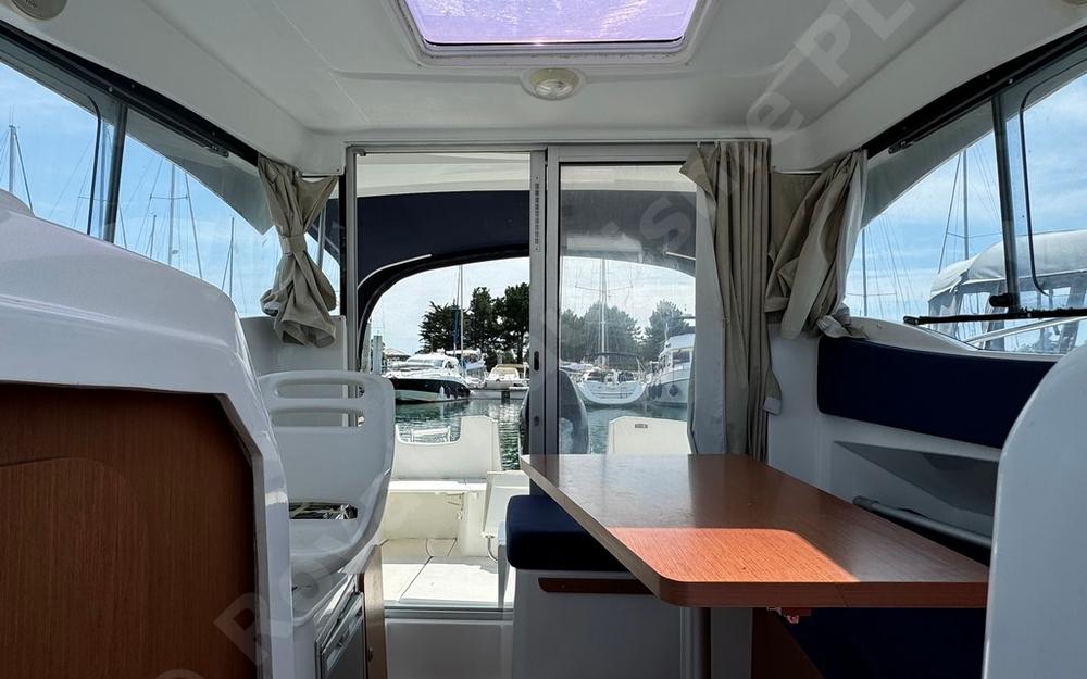 slider 19 Beneteau Antares 750 HB