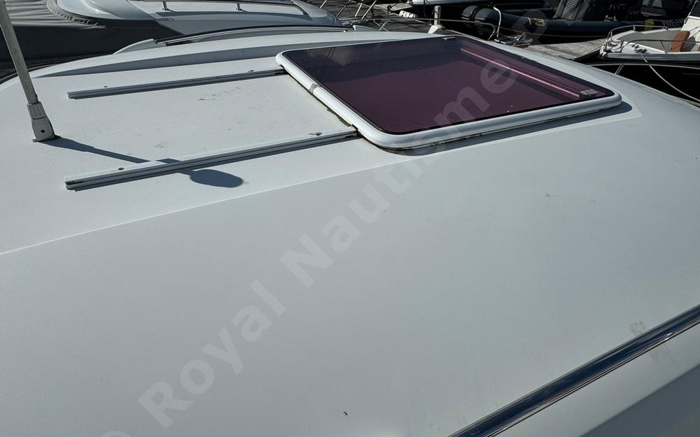 slider 7 Beneteau Antares 750 HB