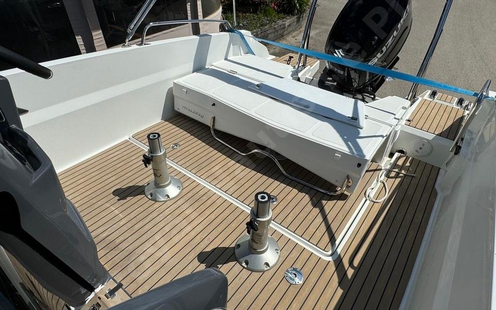 slider 12 Beneteau Flyer 6.6 SPACEdeck