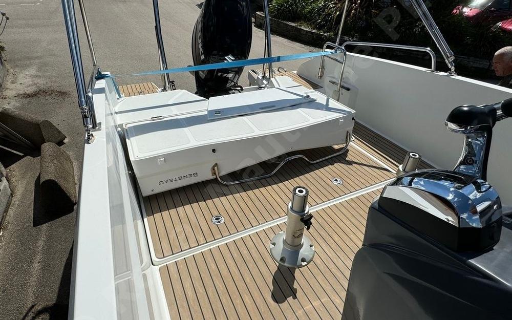 slider 13 Beneteau Flyer 6.6 SPACEdeck