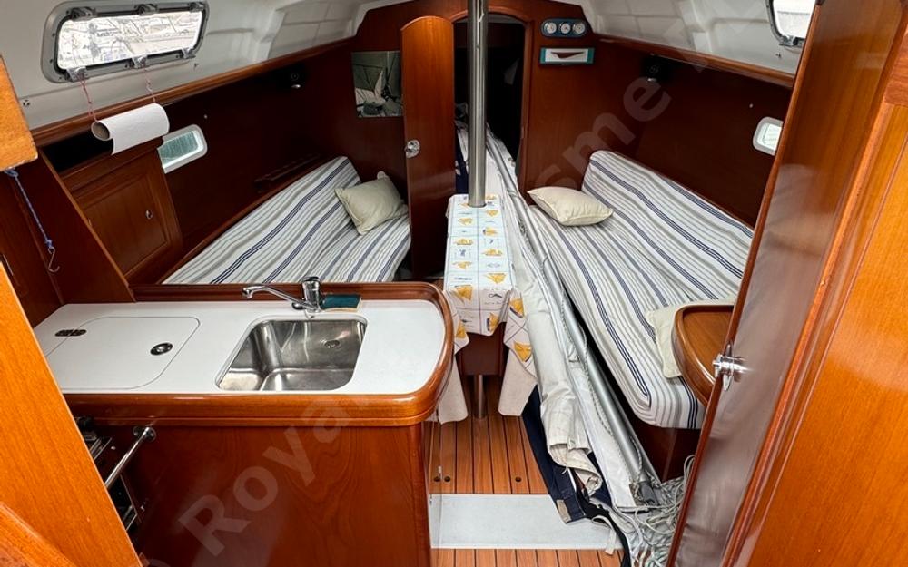 slider 10 Beneteau Oceanis 323 Clipper