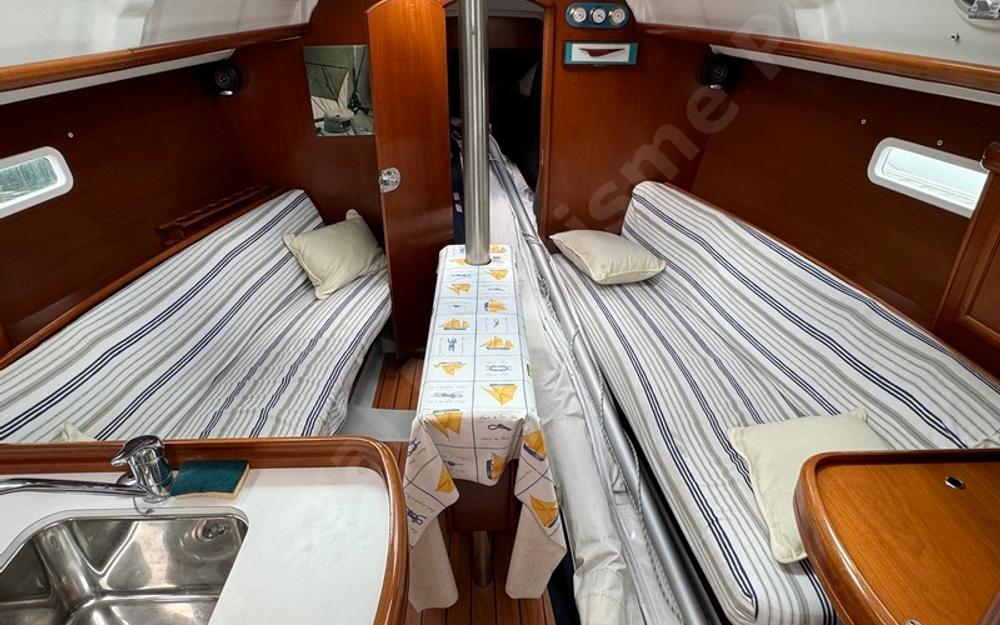 slider 11 Beneteau Oceanis 323 Clipper