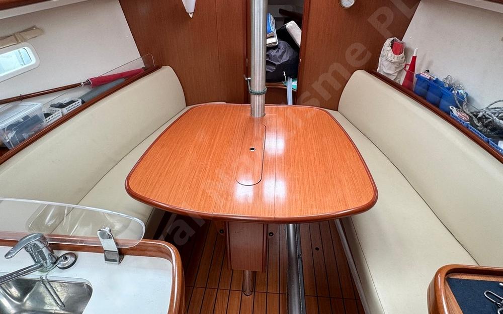 slider 15 Beneteau Oceanis 323 Clipper