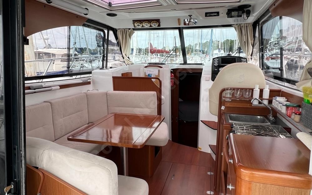 slider 2 Beneteau Antares 30 S