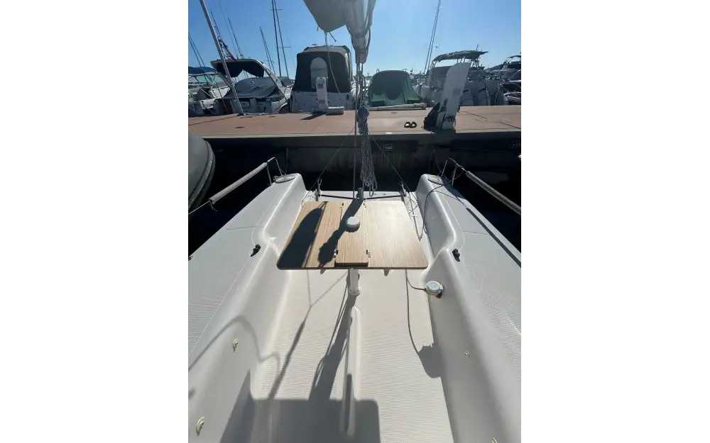 slider 2 Beneteau First 24