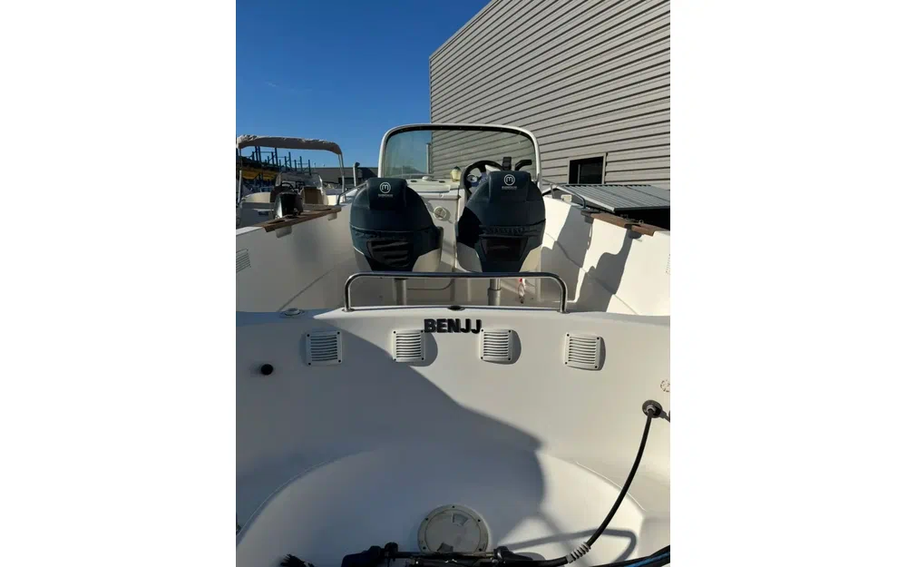 slider 1 Quicksilver 630 Open Commander