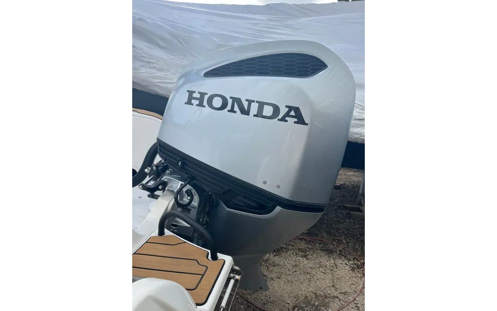 slider 3 Honda 200
