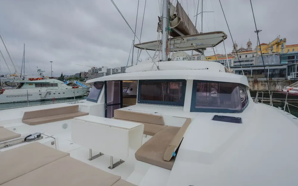 slider 37 Bali Catamarans Bali 5.4