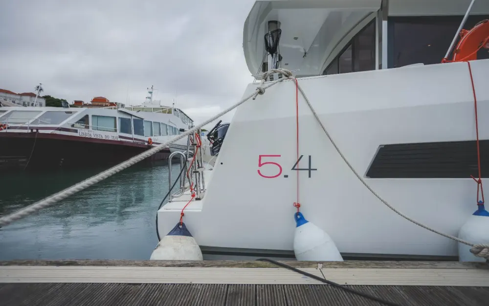 slider 6 Bali Catamarans Bali 5.4