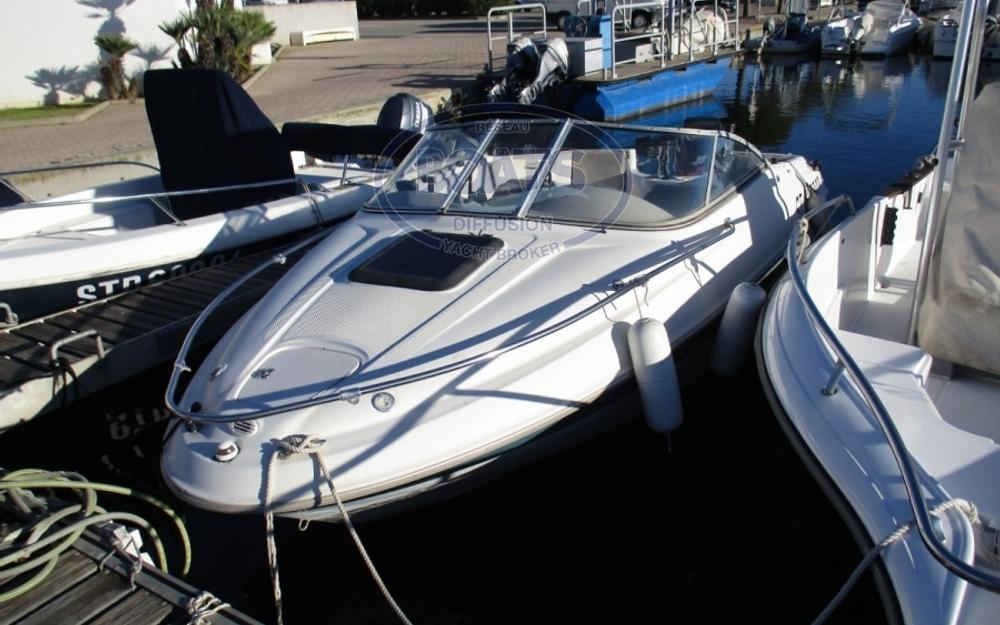 slider 1 Bayliner  1802 Capri