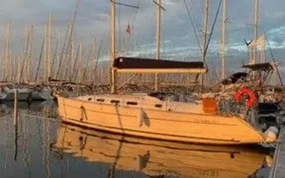 slider 1 Beneteau CYCLADES 39.3
