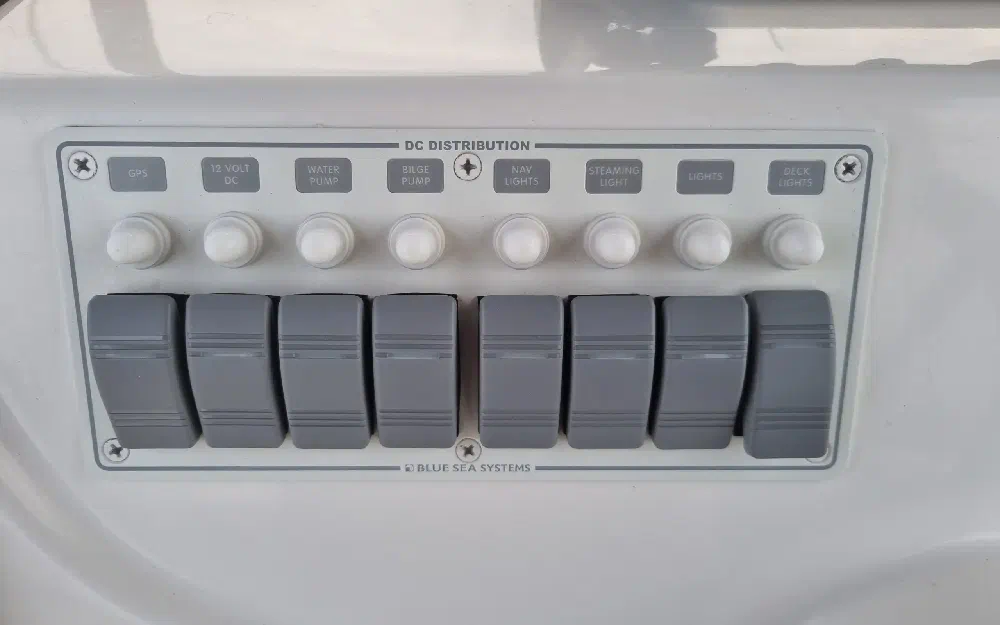 slider 13 Tarpon  790 Lx