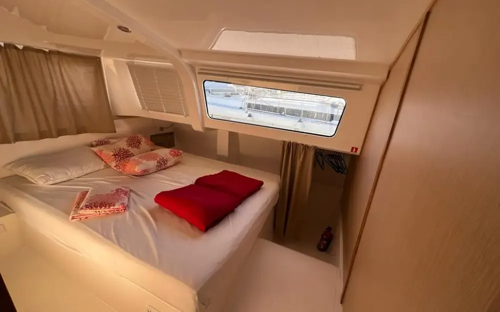 slider 13 Neel Trimarans Neel 43