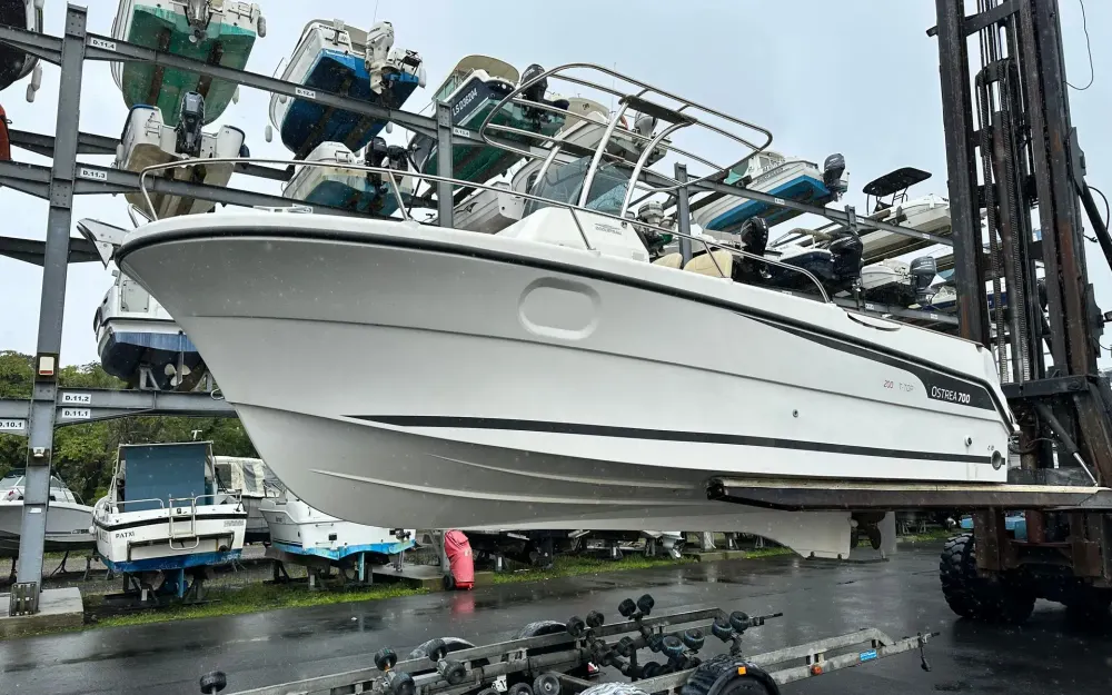 slider 4 Ocqueteau Ostrea 700 T-Top - null