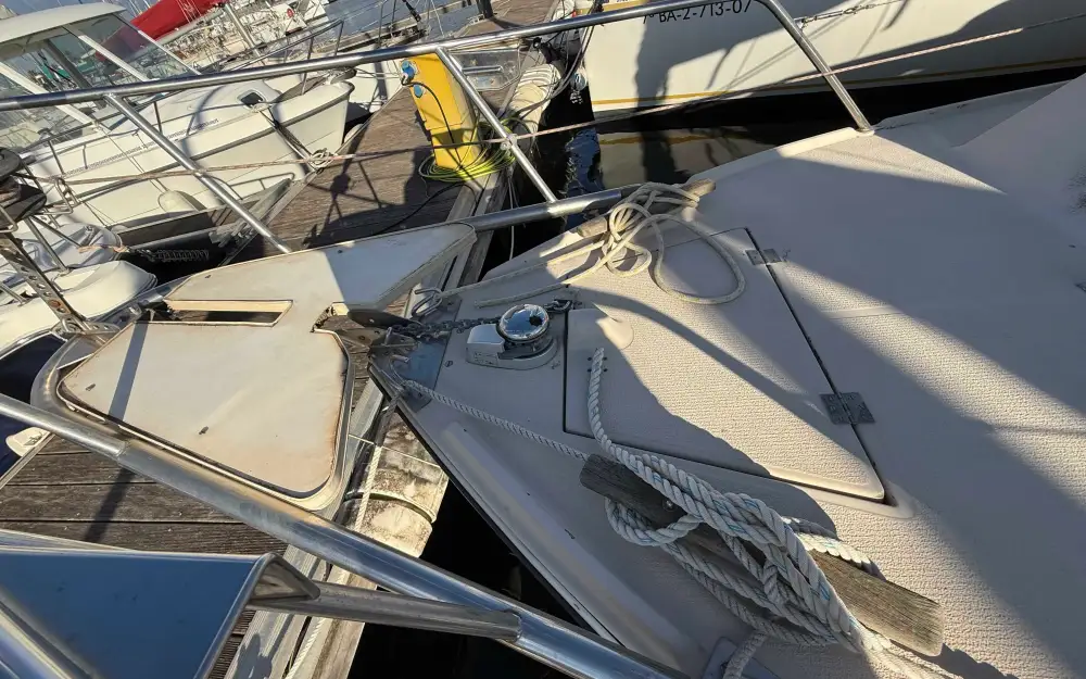 slider 5 Beneteau Baroudeur