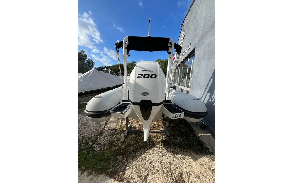 slider 2 HONDA BF200 D'OCCASION - N°20