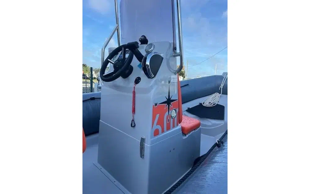 slider 5 Bombard Explorer 600 Neo