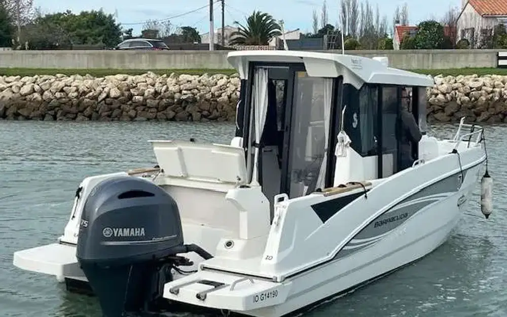 slider 15 Beneteau Barracuda 7