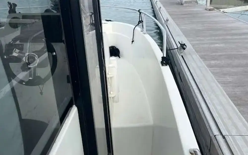 slider 3 Beneteau Barracuda 7