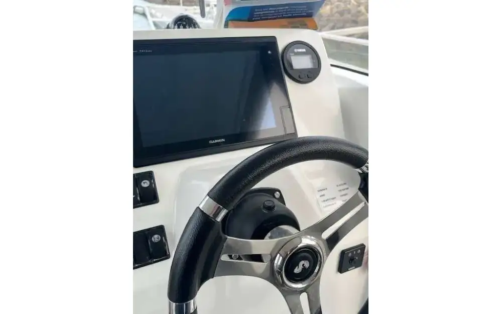 slider 5 Beneteau Barracuda 7