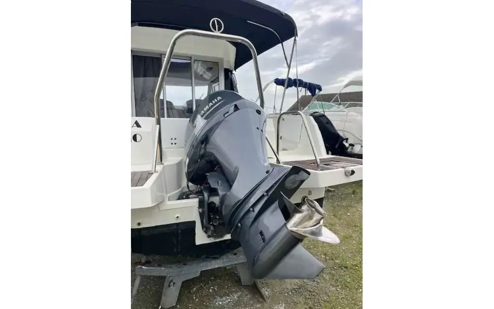slider 3 Jeanneau Merry Fisher 795 Serie 2