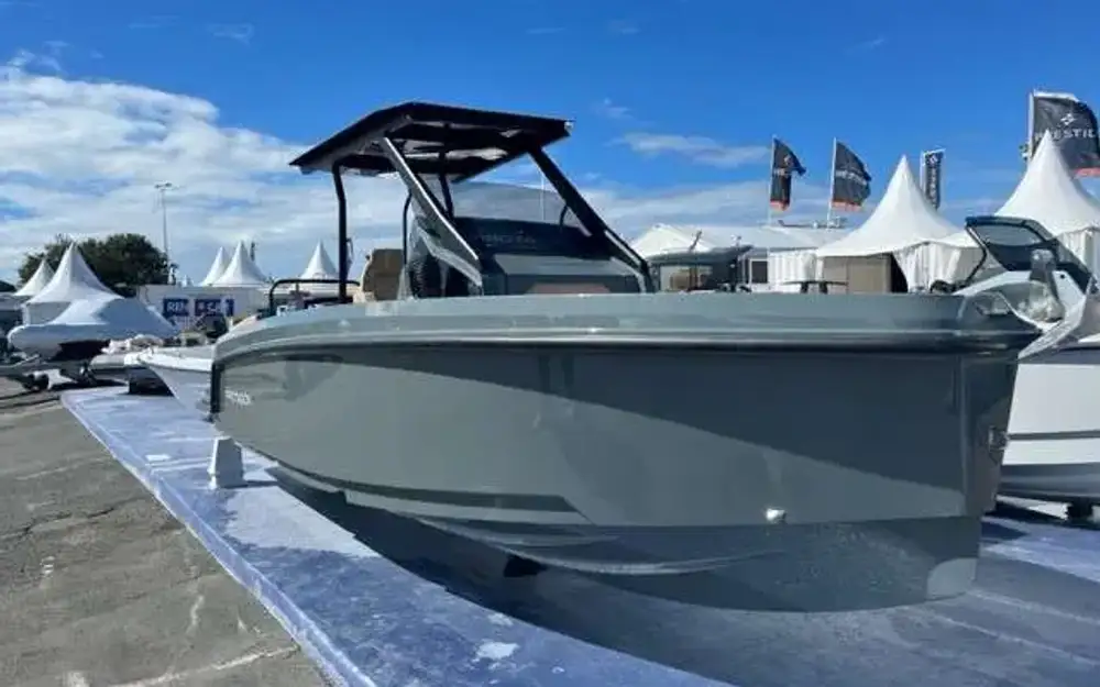slider 0 Protagon  25