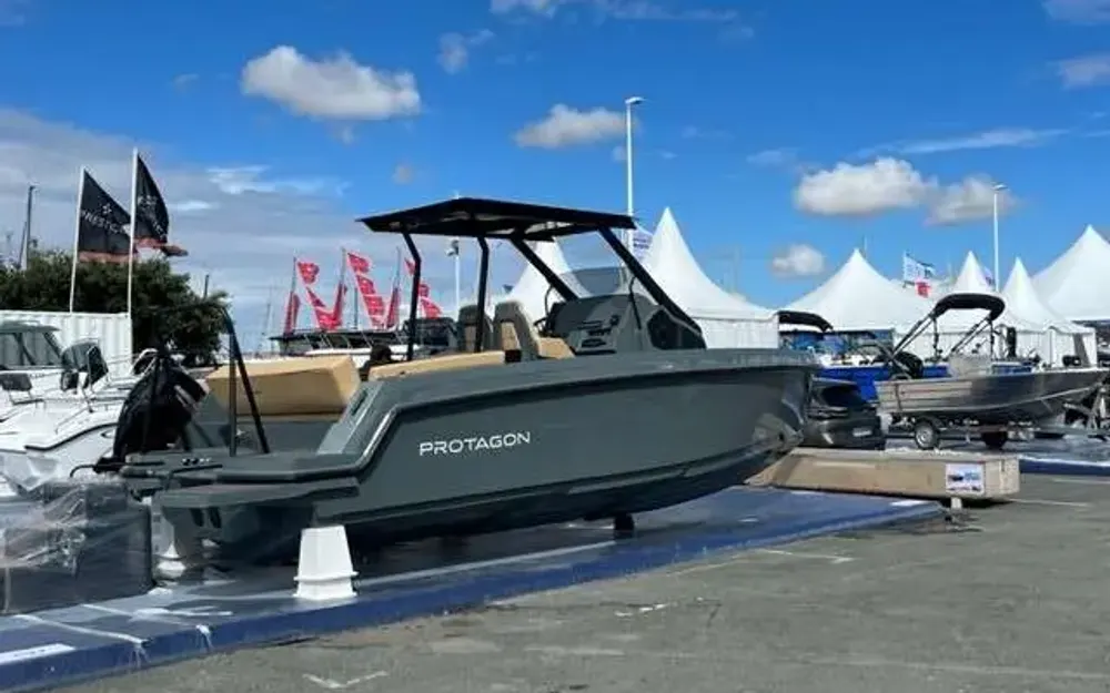 slider 1 Protagon  25