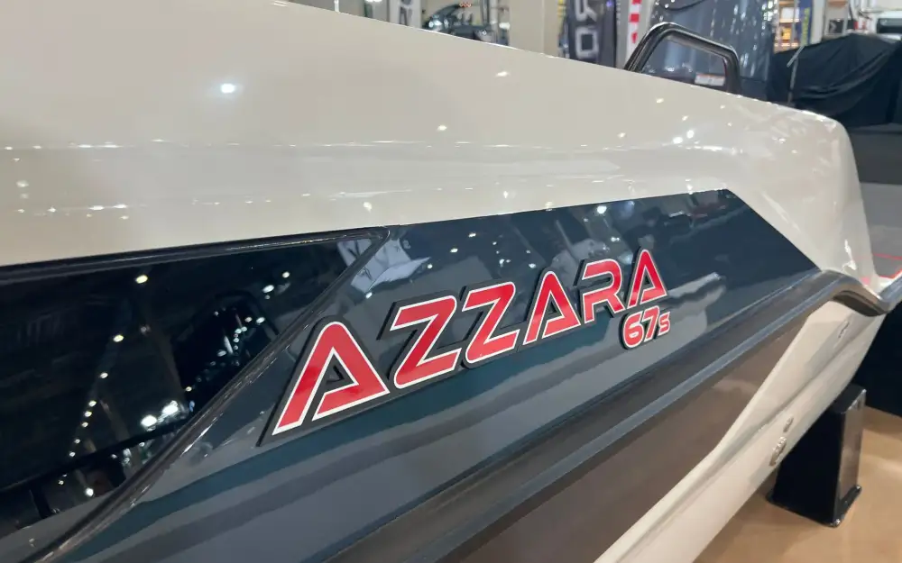 slider 4 Azzara 67s