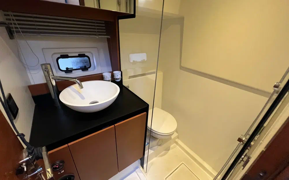 slider 11 Prestige Yachts 420 Fly