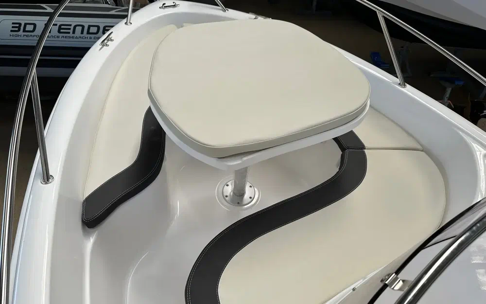 slider 6 B2 Marine Cap Ferret 522